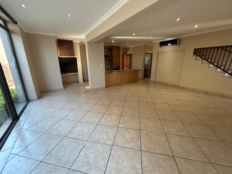 2 Bedroom Property for Sale in Xanadu Eco Park North West